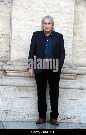 Rome, Italie. 9Th Jul 2018. L'espace moderne - film de présentation NATALE UN 5 stelle Enrico Vanzina Crédit : Giuseppe Andidero/Alamy Live News Banque D'Images