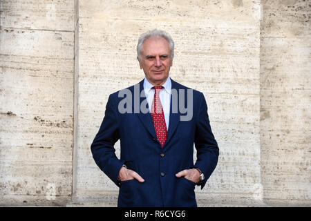 Rome, Italie. 9Th Jul 2018. L'espace moderne - film de présentation NATALE UN 5 stelle Marco Risi réalisateur : Giuseppe Andidero Crédit/Alamy Live News Banque D'Images