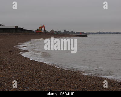 Sheerness, Kent, UK. 5 Décembre, 2018. Météo France : un gris et froid matin de Sheerness, Kent. Credit : James Bell/Alamy Live News Banque D'Images