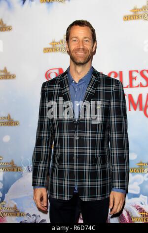 Los Angeles, CA, USA. 9Th Jul 2018. Colin Ferguson devant le hall des arrivées pour Hallmark Channel et de dépistage aux Fêtes, 189 par Dominique Ansel, Los Angeles, CA, le 4 décembre 2018. Credit : Priscilla Grant/Everett Collection/Alamy Live News Banque D'Images