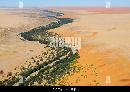 Vue aérienne, la Namibie Skeleton Coast et le désert de Namib Banque D'Images