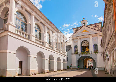 Chapelle de Notre-Dame de la porte de l'Aurore, à la Sainte Gate (Porte de l'Aurore), Vilnius, Lituanie Banque D'Images