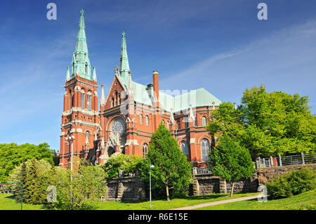 L'église Saint John's à Helsinki (Finlande) est une église luthérienne conçu par l'architecte suédois Adolf Melander dans le style néo-gothique Banque D'Images