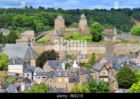 Château de Fougères, en Bretagne au Nord de la France Banque D'Images