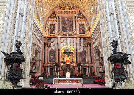 Maître-Autel de la cathédrale Mezquita de Cordoue, Andalousie, Espagne Banque D'Images