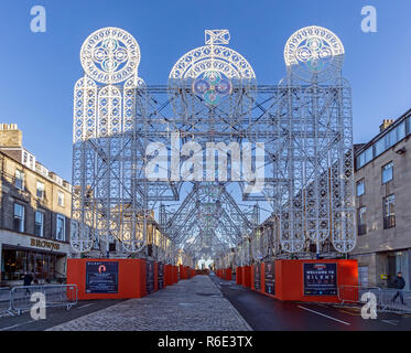 Noël d'Edimbourg 2018 Lumière Silence afficher dans George Street Edinburgh Scotland UK Banque D'Images