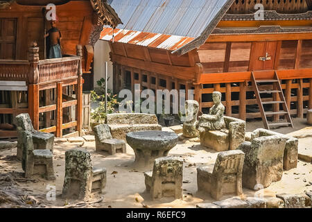 Ancienne cour de droit en Ambarita village Banque D'Images