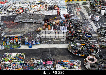 Pistolage toy cars Banque D'Images