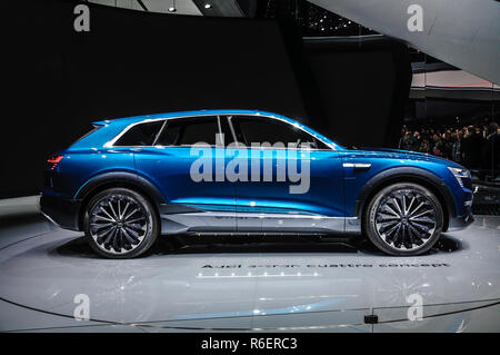 Francfort - Sept 2015 : Audi E-tron Quattro Concept présenté à l'IAA International Motor Show le 20 septembre 2015 à Francfort, Allemagne Banque D'Images