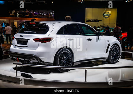 Moscou, Russie - 19 août 2012 : Infiniti QX70 présenté comme une première mondiale à la 16e SIAM (Moscow International Automobile Salon) le 30 août 2012 à Mo Banque D'Images
