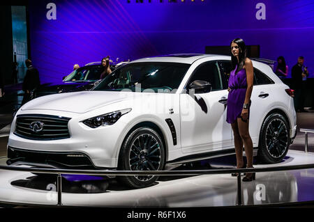 Moscou, Russie - 19 août 2012 : Infiniti QX70 présenté comme une première mondiale à la 16e SIAM (Moscow International Automobile Salon) le 30 août 2012 à Mo Banque D'Images