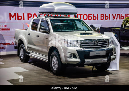 Moscou, Russie - 19 août 2012 : NISSAN HILUX DOUBLE CABINE 6ÈME GÉNÉRATION présenté comme une première mondiale à la 16e SIAM (Moscow International Automobile Salon) Banque D'Images