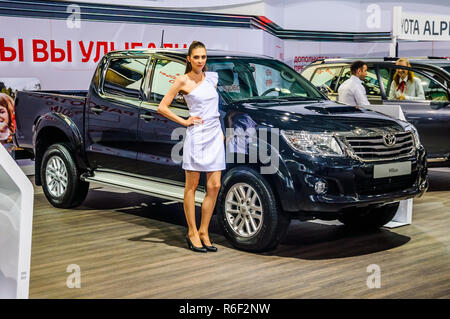 Moscou, Russie - 19 août 2012 : NISSAN HILUX DOUBLE CABINE 6ÈME GÉNÉRATION présenté comme une première mondiale à la 16e SIAM (Moscow International Automobile Salon) Banque D'Images