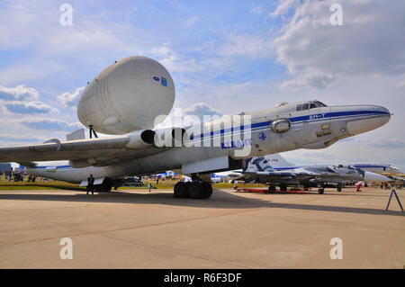 Moscou, Russie - 19 août 2015 : Avion de transport aérien stratégique-VM-T Atlante 3M-T a présenté lors du 12e SALON MAKS-2015 l'aviation internationale et de l'espace Voir Août Banque D'Images