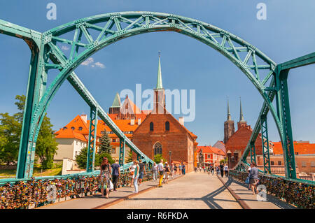 Tumski, pont reliant l'île de Sable et de la vieille ville de Wroclaw avec l'île de la cathédrale ou Ostrow Tumski , Pologne Banque D'Images