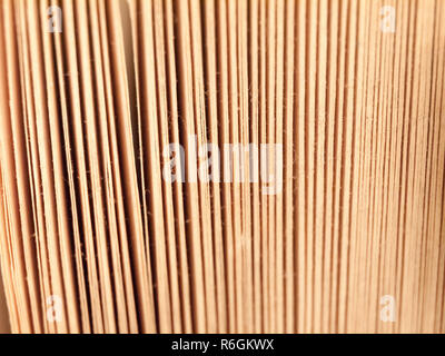 Close up texture des pages de livre Vue de côté Banque D'Images