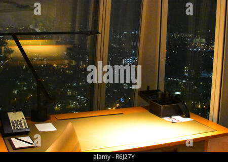 La vue depuis une chambre à l'hôtel à La Shangdi Le tesson - London UK Banque D'Images