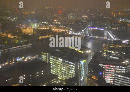 La vue depuis une chambre à l'hôtel à La Shangdi Le tesson - London UK Banque D'Images