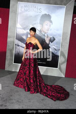 LOS ANGELES, CA - 5 décembre : actrice Jihae assiste à Universal Pictures et le CRM présente la première mondiale de moteurs 'Mortal' le 5 décembre 2018 au Regency Village Theatre de Los Angeles, Californie. Photo de Barry King/Alamy Live News Banque D'Images