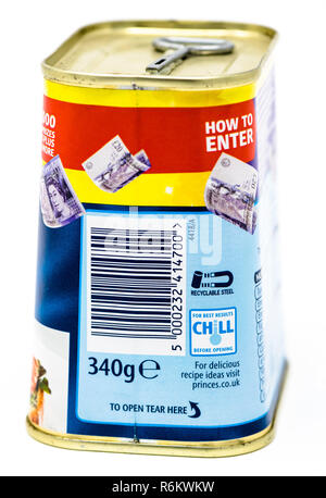 Princes du boeuf dans un emballage fermé metal peut. Banque D'Images