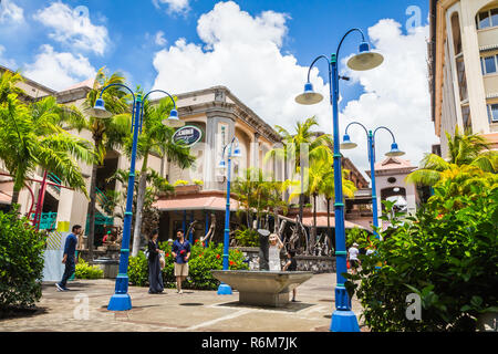 Port Louis, Maurice - le 12 février 2018 - Caudan Waterfront, principal quartier commerçant de la capitale Banque D'Images