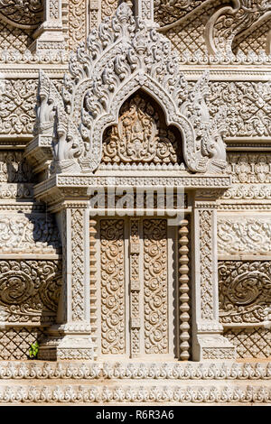 Stupa du Roi Norodom Suramarit, Pagode d'argent dans le quartier du Palais Royal, Phnom Penh, Cambodge Banque D'Images