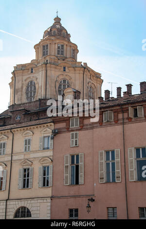 À Turin - Italie - avril 2016 - Piazza Castello, belle place. Banque D'Images