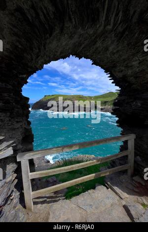 Château de Tintagel landing gate, péninsule de l'île Cornwall, Angleterre,,UK Banque D'Images