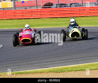 Klaus Lehr, Maserati 250, Chris Phillips, Cooper Bristol Mk 2 6/53, Pre 61, voitures Grand Prix, HGPCA, trophée du Centenaire Maserati, Silverstone Classic 2014 Banque D'Images