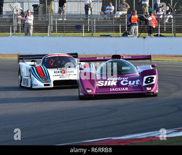 Gareth Evans, Jaguar XJR14, Rupert Clevely, Lancia LC2, Silverstone Classic 2014, juillet 2014, Classic les voitures de course, voitures de course historiques, HSCC, moteur ra Banque D'Images