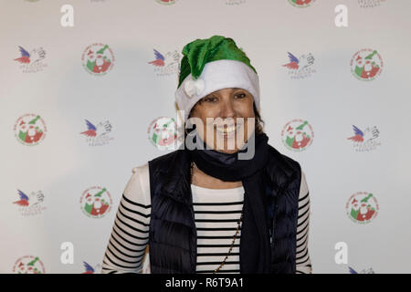 Paris, France. 5 déc, 2018. Isabelle Alonso - lancement de la campagne 2018 des Pères Noël Verts le Secours Populaire Français au Musée des Arts Forains le 5 décembre 2018 à Paris, France. Credit : Bernard Menigault/Alamy Live News Banque D'Images