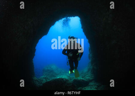 La plongée en grotte sous-marine - Majorque, Espagne Banque D'Images