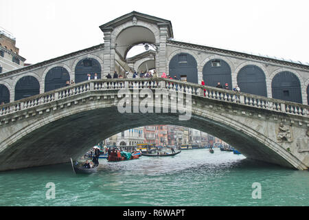 Acqua Alta - Inondations de Venise. Venise, la capitale de l'Italie du nord, région de la Vénétie, est construite sur plus de 100 petites îles. Banque D'Images