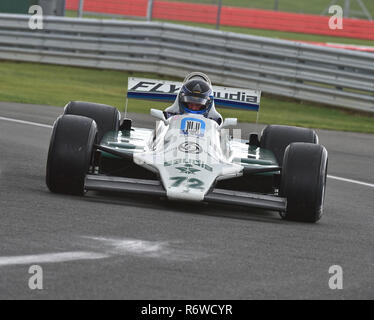 Le 11 avril 2004, Andrew Williams FW07B, maîtres de la FIA, Formule 1 historiques, Silverstone Classic 2015, Chris McEvoy, circuit, cjm-photographie, Rac classique Banque D'Images