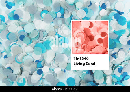 Confetti inspiré par couleur de l'année 2019 - de coraux vivants. Banque D'Images