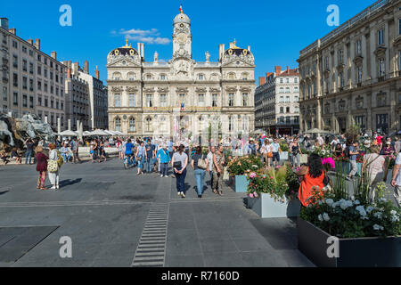 Place des Terreaux with town hall at night, Lyon, Rhone Alps, France Stock  Photo - Alamy