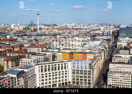 Cityscape de Berlin-Mitte, tour de télévision, la Leipziger Platz en face, Berlin, Allemagne Banque D'Images