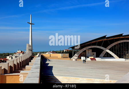 Église de pèlerinage de Padre Pio, pèlerinage, zone San Giovanni Rotondo Gargano Pouilles, Italie, Banque D'Images