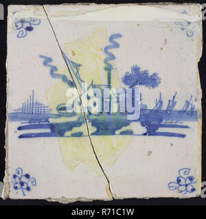 Tuile de scène, bleu avec paysage avec chambre avec coin feu, gyrophare, spider motif carreau mural en céramique poterie céramique sculpture glaze, au four 2x vitrage peint Rotterdam Zuid Hillegersberg Hillegersberg-Schiebroek Bellevue Kleiweg originaires de l'ex-Huize Bellevue Kleiweg 427 Rotterdam. Banque D'Images