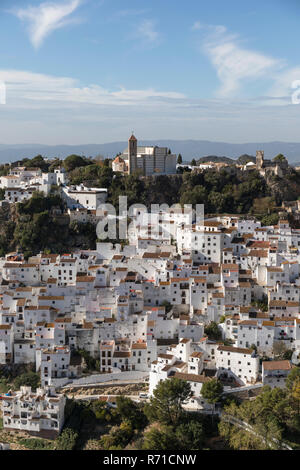 La province de Malaga, Costa del Sol, Andalousie, Espagne du sud. Blanchis à la célèbre village de montagne. Excursion à l'intérieur des terres à partir de la populaire Costa del Sol. Banque D'Images