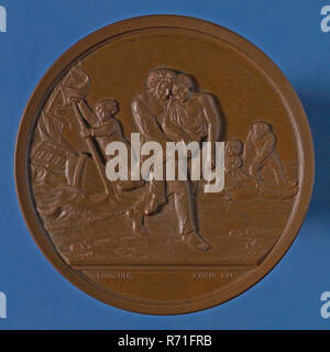 G. Loos, Médaille Zuid-Hollandsche Maatschappij pour le sauvetage des personnes qui se noient, penny avec bronze, frappé, man drowning man ; derrière cet homme de l'assistance à d'autres la noyade l'homme et l'homme en poussant l'embarcation de sauvetage en mer ; en arrière-plan le navire en détresse partiellement visible dans les vagues, G. LOOS DIR KöNIG FEC. Noyade sauvetage sauvetage de Rotterdam Banque D'Images