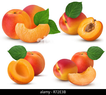 Collections d'abricot frais mûrs isolé sur fond blanc. Chemin de détourage. La profondeur de champ. Banque D'Images