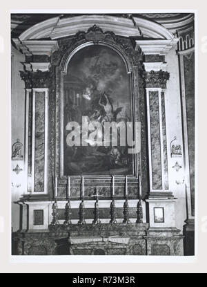 Abruzzo Chieti Lanciano S. Maria del Ponte, Cathédrale, c'est mon l'Italie, l'Italie Pays de l'histoire visuelle, la cathédrale elle-même date du 15ème cent. et le pont de Dioclétien incorporées dans sa structure. La cathédrale a été largement rénové à partir de 1785-88, la cathédrale donnant une Baroque-Neoclassical façade et l'intérieur. Il y a des vues générales de l'église et le pont de l'extérieur. Vues intérieures : la nef et coupole, qui date de la restauration de 1785-88. Le maître-autel contient des figures sculpturales ainsi, il y a une sculpture de la Madonna del Ponte datant de la Banque D'Images