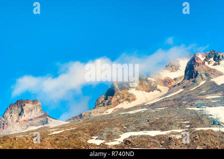 Close up of Mt. Haut de Hood à la fin de l'été où l'on peut voir sa structure . Banque D'Images