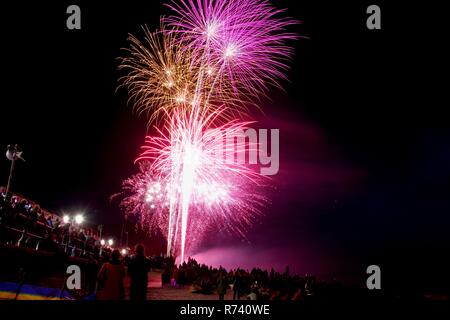 D'artifice à Sidmouth régate. L'est du Devon, Royaume-Uni. L'été, 2018 Banque D'Images