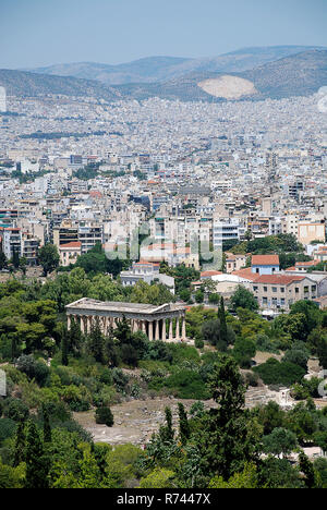 Vue panoramique de l'acropole d'Athènes et le temple d'Héphaïstos Banque D'Images