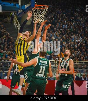 Athènes, Grèce. 7 Décembre, 2018. Jan Vesley de Fenerbahce vu en action lors de l'Euroligue de basket-ball match entre Panathinaikos BC v Fenerbachce au Centre sportif olympique Athènes. Credit : Loannis Alexopoulos/SOPA Images/ZUMA/Alamy Fil Live News Banque D'Images