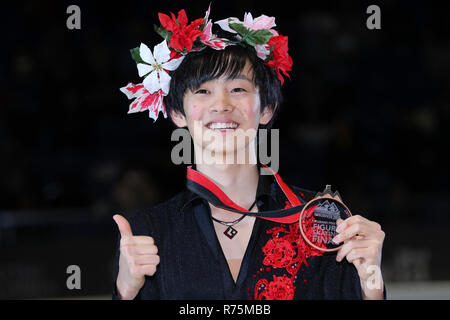 Doug Mitchell Thunderbird Sports Centre, Vancouver, BC, Canada. 7 Décembre, 2018. Koshiro Shimada (JPN), 7 décembre 2018 - Patinage Artistique : 2018 ISU Junior Grand Prix of Figure Skating Final Men's Award Cérémonie au Doug Mitchell Thunderbird Sports Centre, Vancouver, BC, Canada. Credit : YUTAKA/AFLO SPORT/Alamy Live News Banque D'Images
