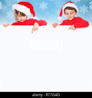 Enfants Enfants Noël Père Noël bannière vide pointage copyspace neige neige carré Banque D'Images