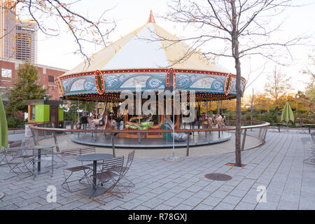 Le long du carrousel Rose Kennedy Greenway, Boston, Massachusetts, États-Unis d'Amérique. Banque D'Images